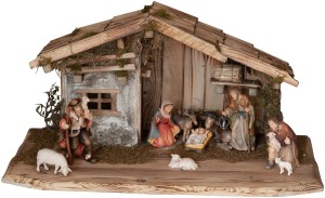 Christmas crib Rasciesa with 11 Betlehem Statues
