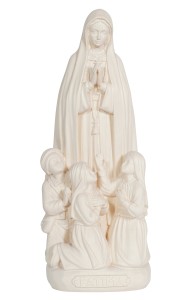 Our Lady of Fátima with little shepherds - natural...