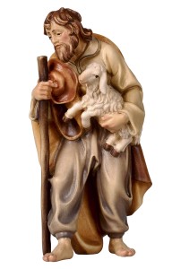 RA Shepherd with stick+a lamb in his arms - color - 9 cm