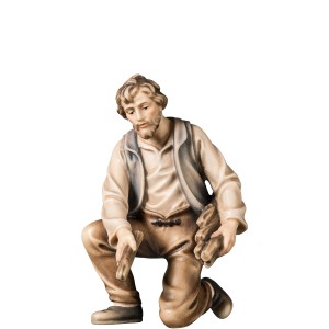H-Kneeling farmer with firewood - color - 8 cm