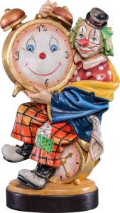 Clown mit bemalter Uhr
